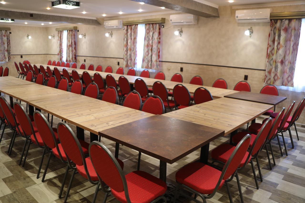 Pensiunea Milexim Cîmpia Turzii Εξωτερικό φωτογραφία